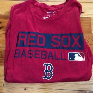Nike dri-fit Red Sox tshirt